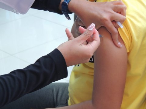 Concluye jornada de vacunación contra COVID-19 para adolescentes de 12 a 17 años en el HNM