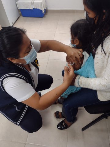 Inicia vacunación contra influenza en unidades de salud